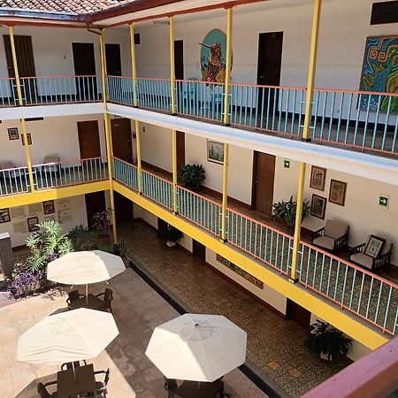 Imca Hotel Buga Buitenkant foto