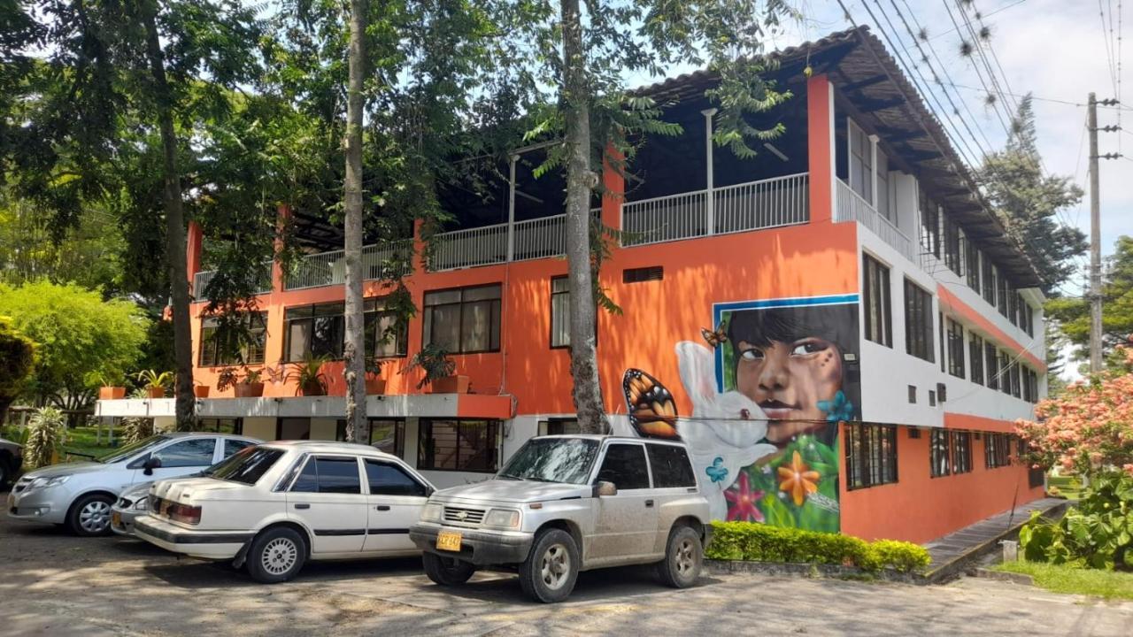 Imca Hotel Buga Buitenkant foto
