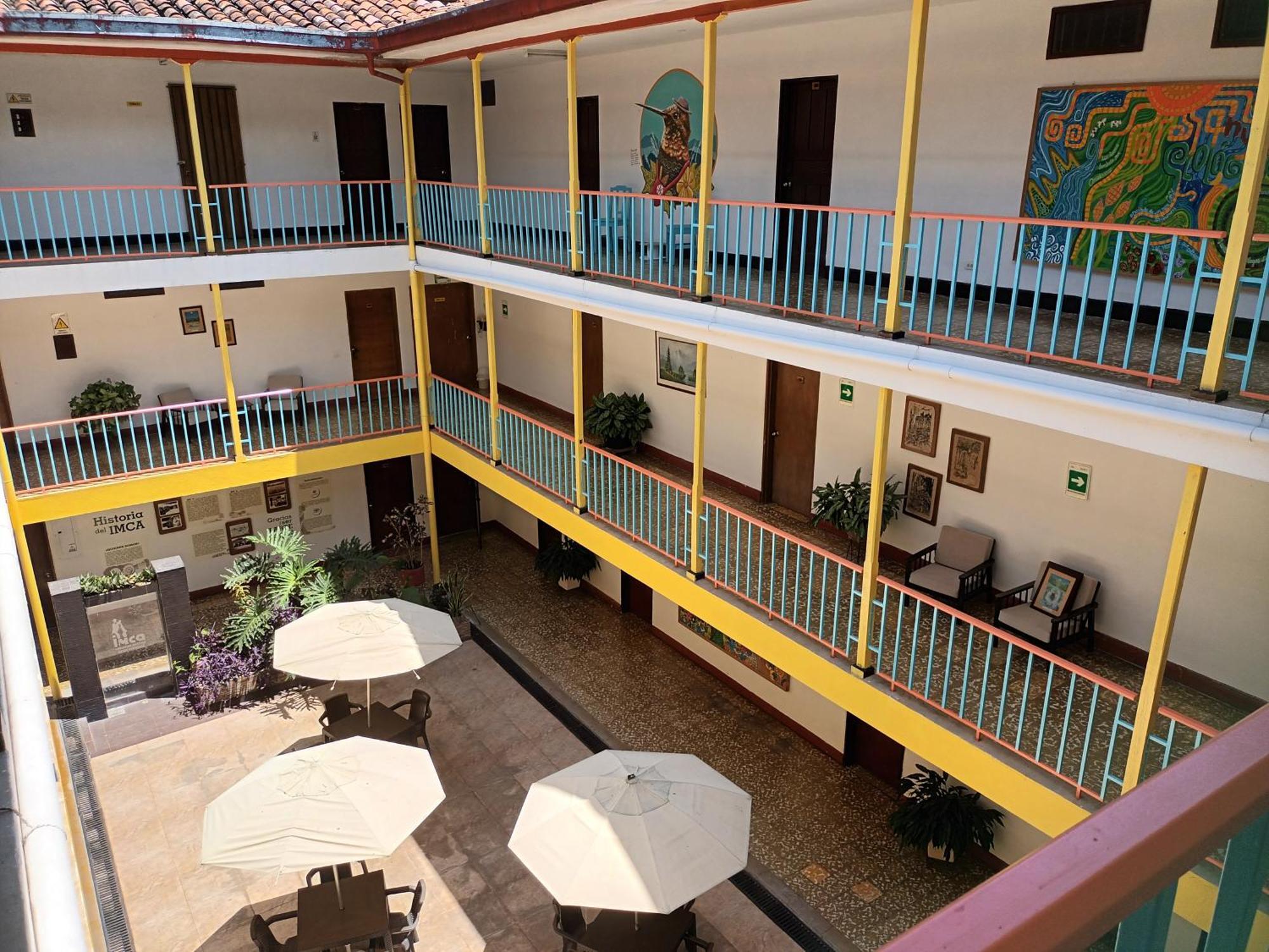 Imca Hotel Buga Buitenkant foto