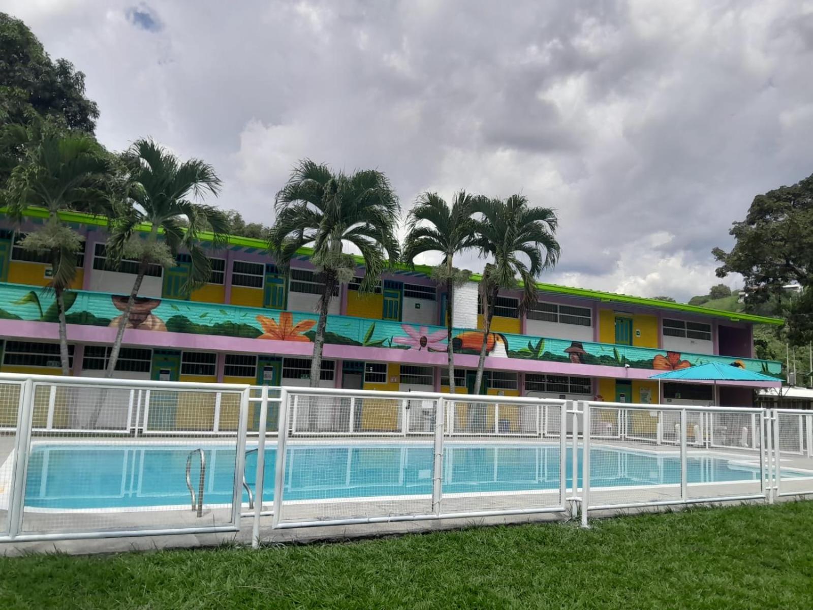 Imca Hotel Buga Buitenkant foto
